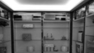 只會(huì)叫你開(kāi)專(zhuān)賣(mài)店，而且多數(shù)以家電模式銷(xiāo)售，且模式不成熟。